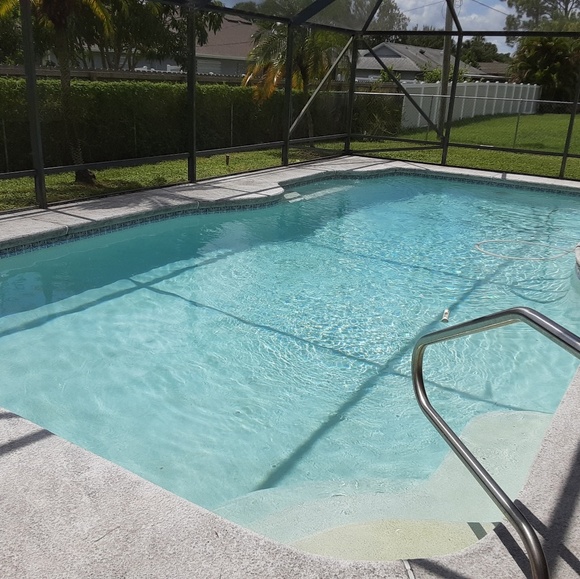 Meet your Posher, Jeffiner - Picture 1 of 1